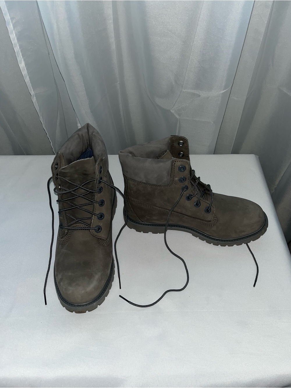 Women’s Grey Timberland Boots - Picture 2 of 13